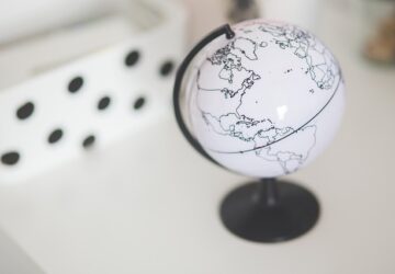 globe-791596_640